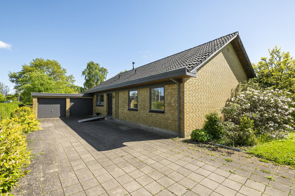 7400 spinkebjerg 21 gjellerup 1