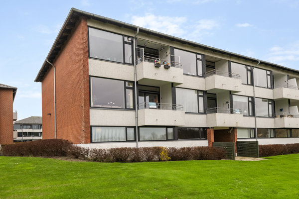 Spøttrupvej 48, st.. tv., Tjørring