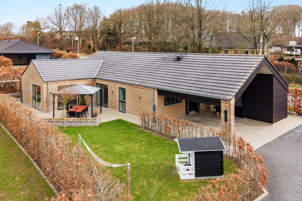 Tolstedhøjen 1, Gjellerup