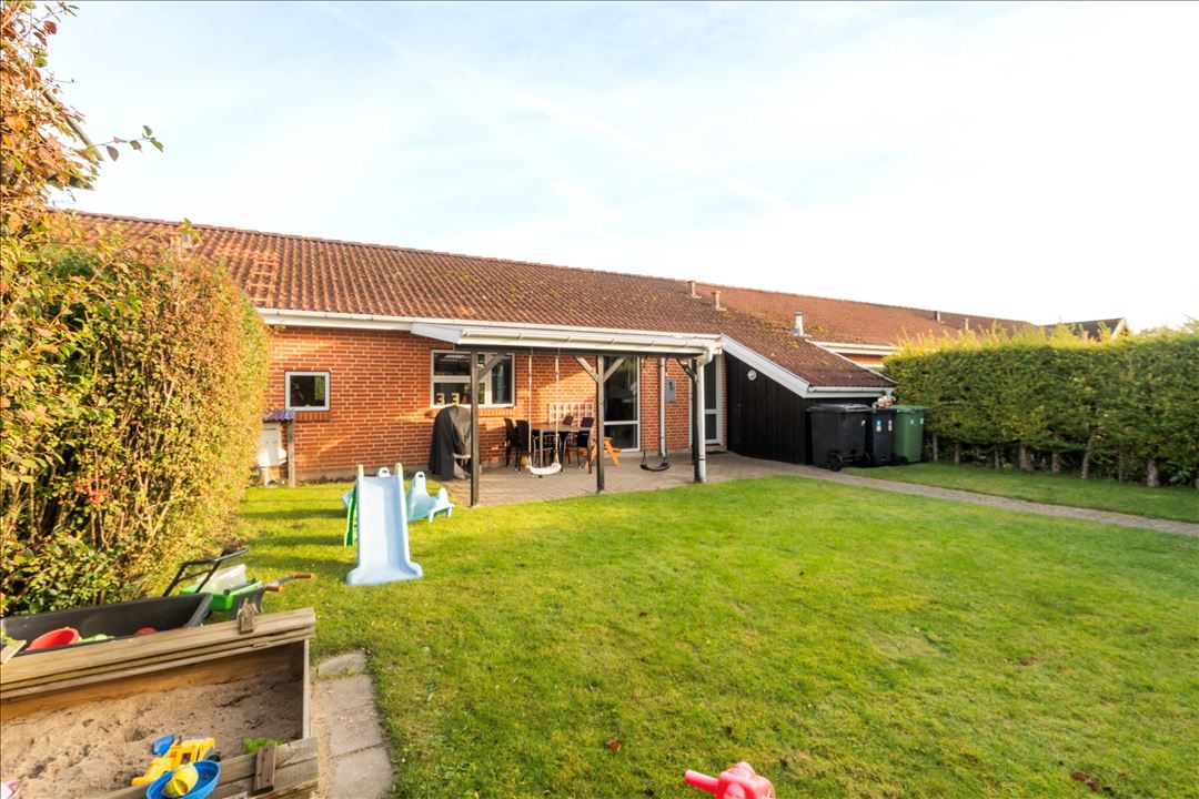 Ahornsvinget 16, Nr Felding 1 7500 ahornsvinget 16 nr felding 1