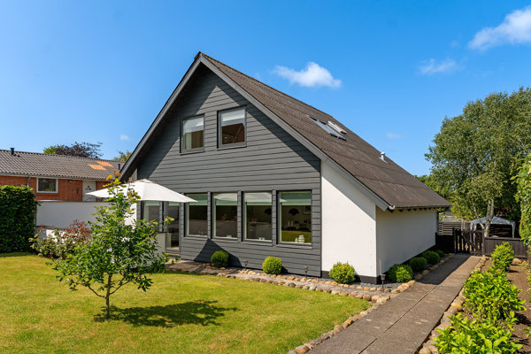 Rønne Alle 2 1 7600 ronne alle 2 1