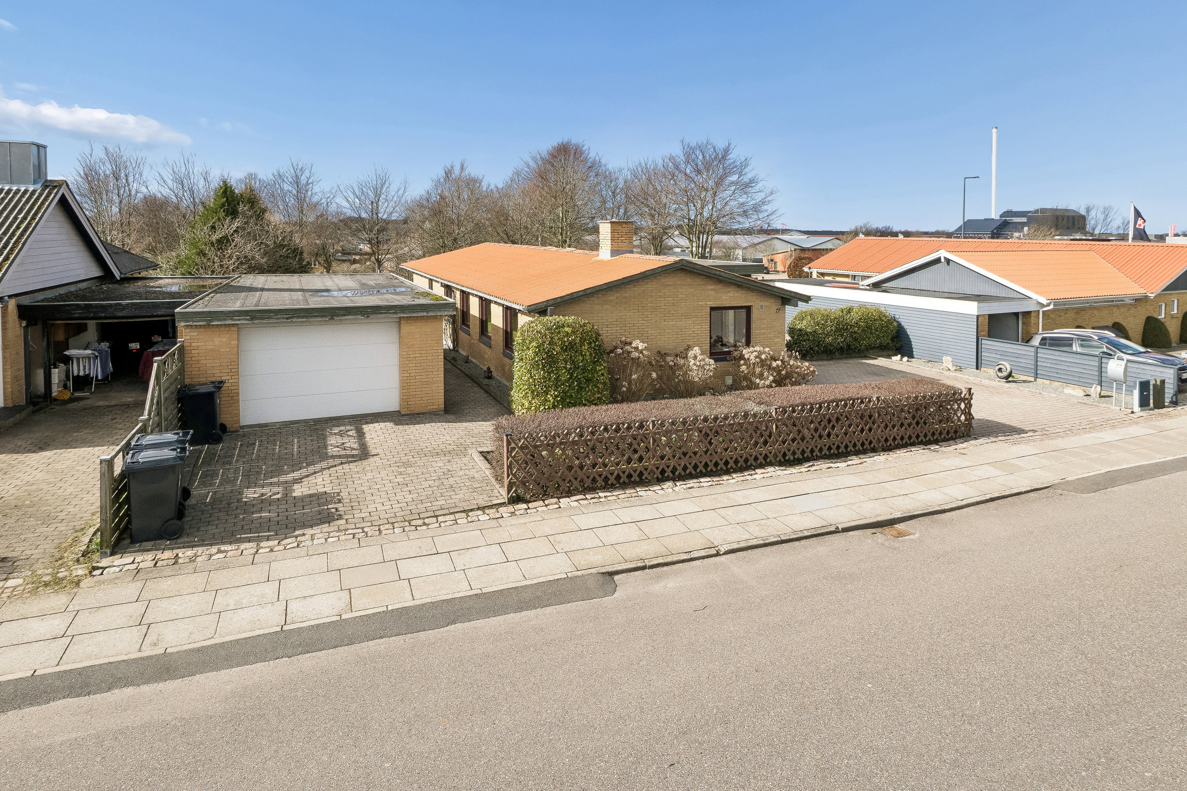 7700 p l halds vej 77 1