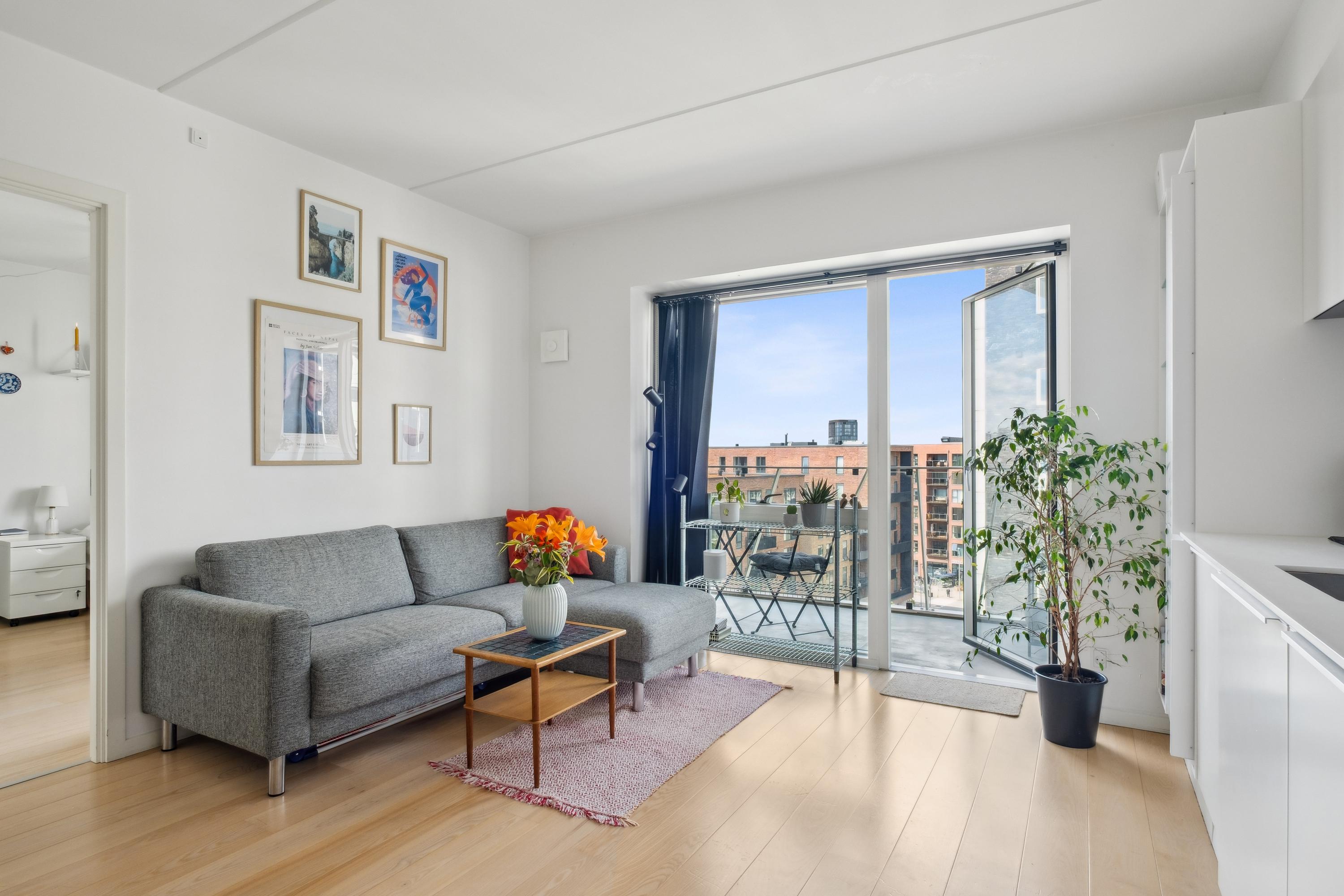 Åhusene 5, 6. 2 1 8000 ahusene 5 6 2 1