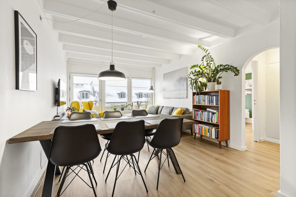 Banegårdsgade 1, 3. 22. 1 8000 banegardsgade 1 3 22 1