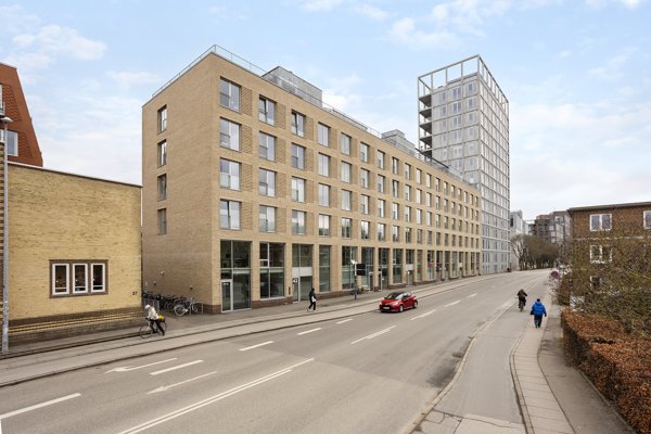 8000 carl blochs gade 47 1