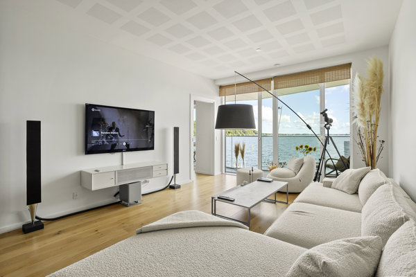 8000 esther aggebos gade 56 1 tv 1