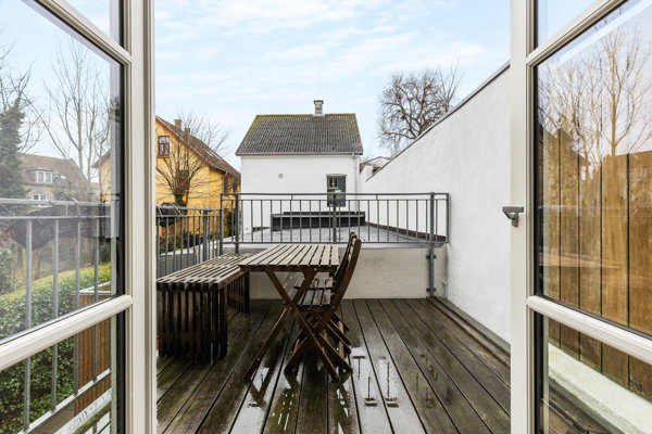 8000 hjortensgade 11 st 1