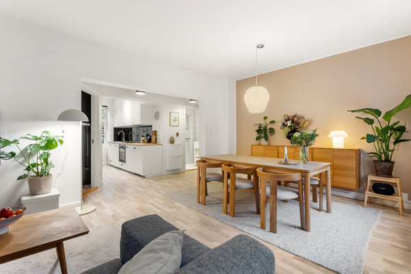 8000 jerichausgade 12 1 tv 1