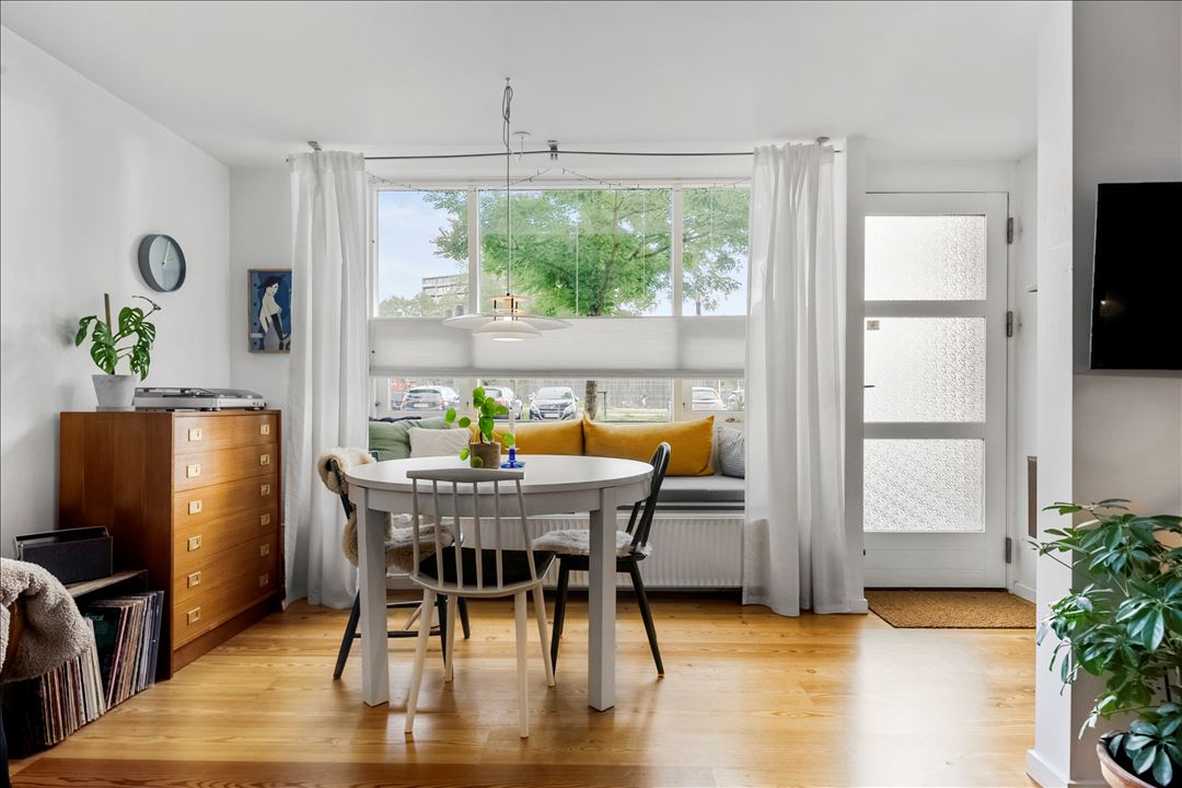 Joh. Baunes Plads 18, KL. 1 8000 joh baunes plads 18 kl 1