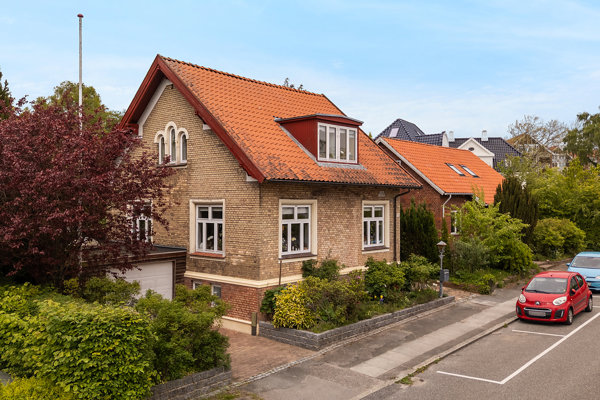 8200 barthsgade 15 trojborg 1