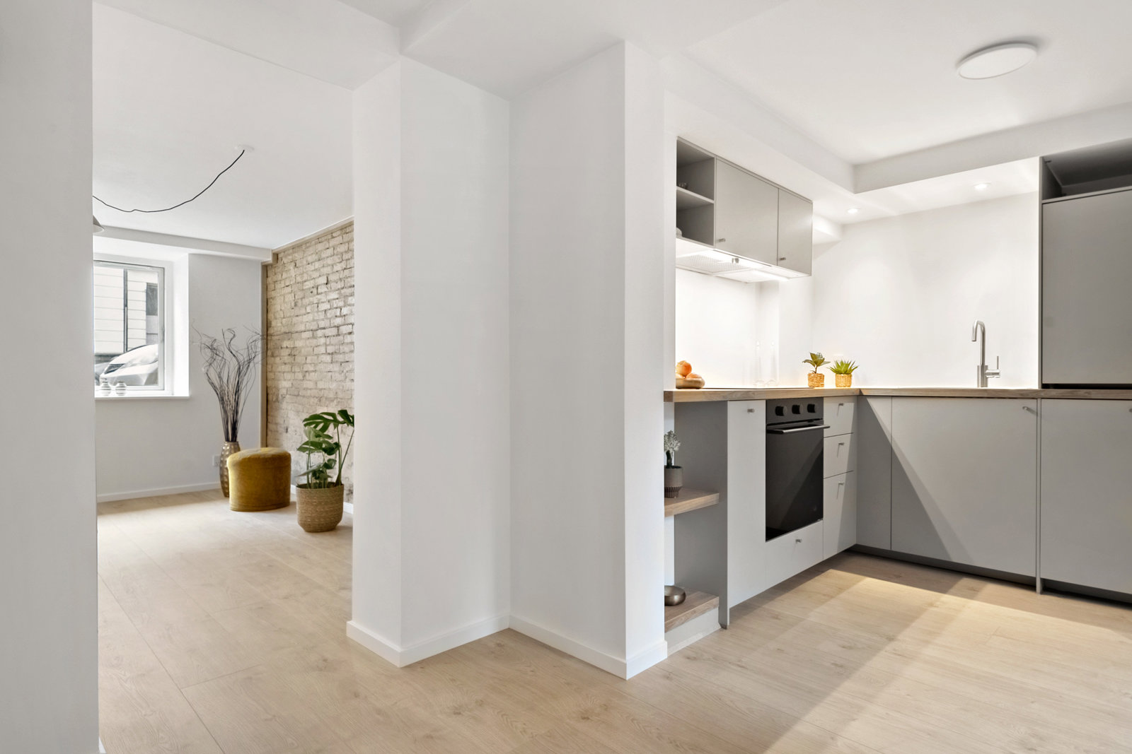 8200 ivar huitfeldts gade 3 1