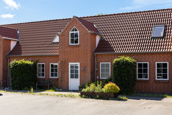 Lisbjergbakken 30, Lisbjerg