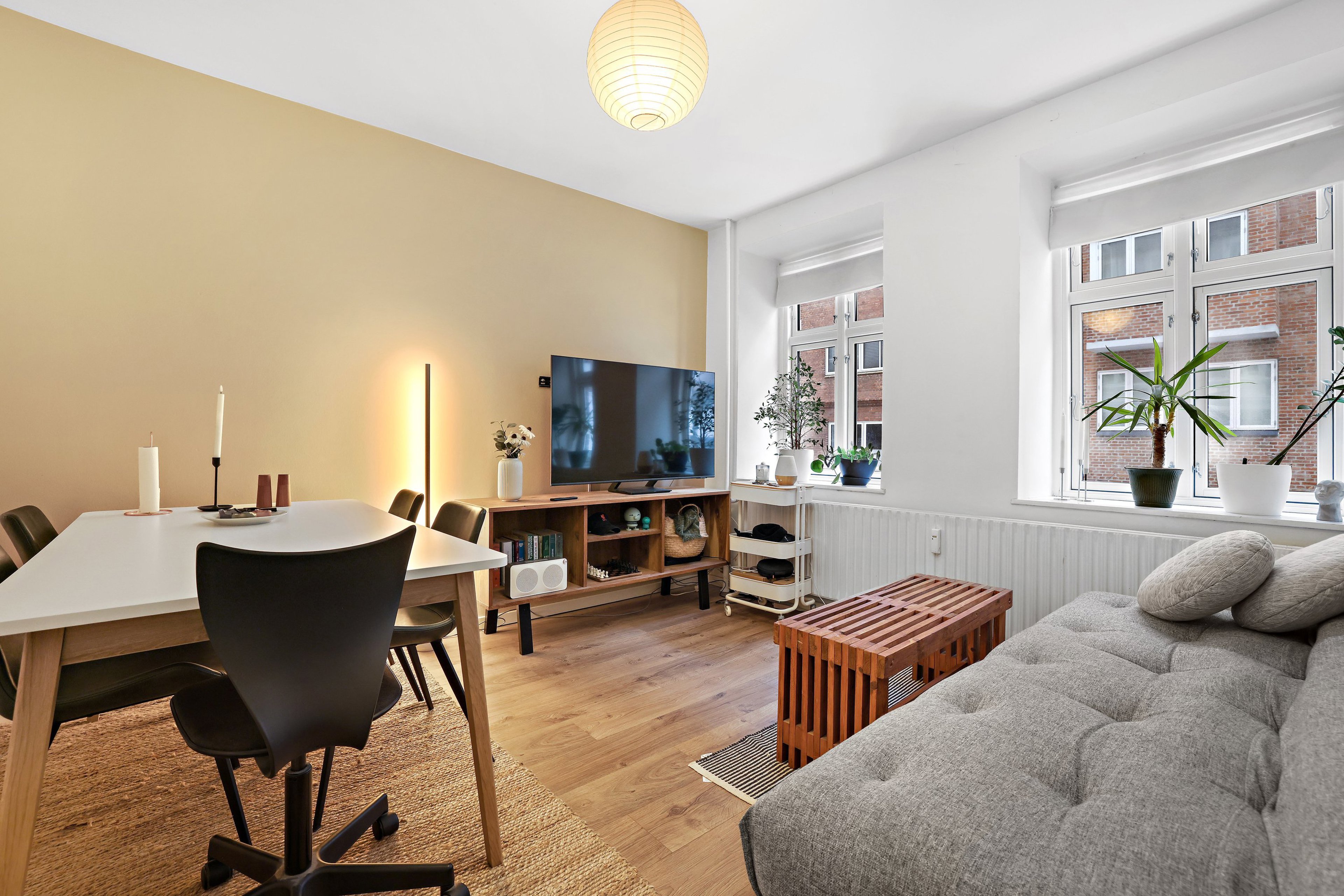 8200 niels juels gade 62 st 1