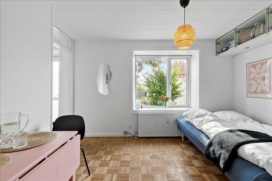 8200 skovvangsvej 17b st 1