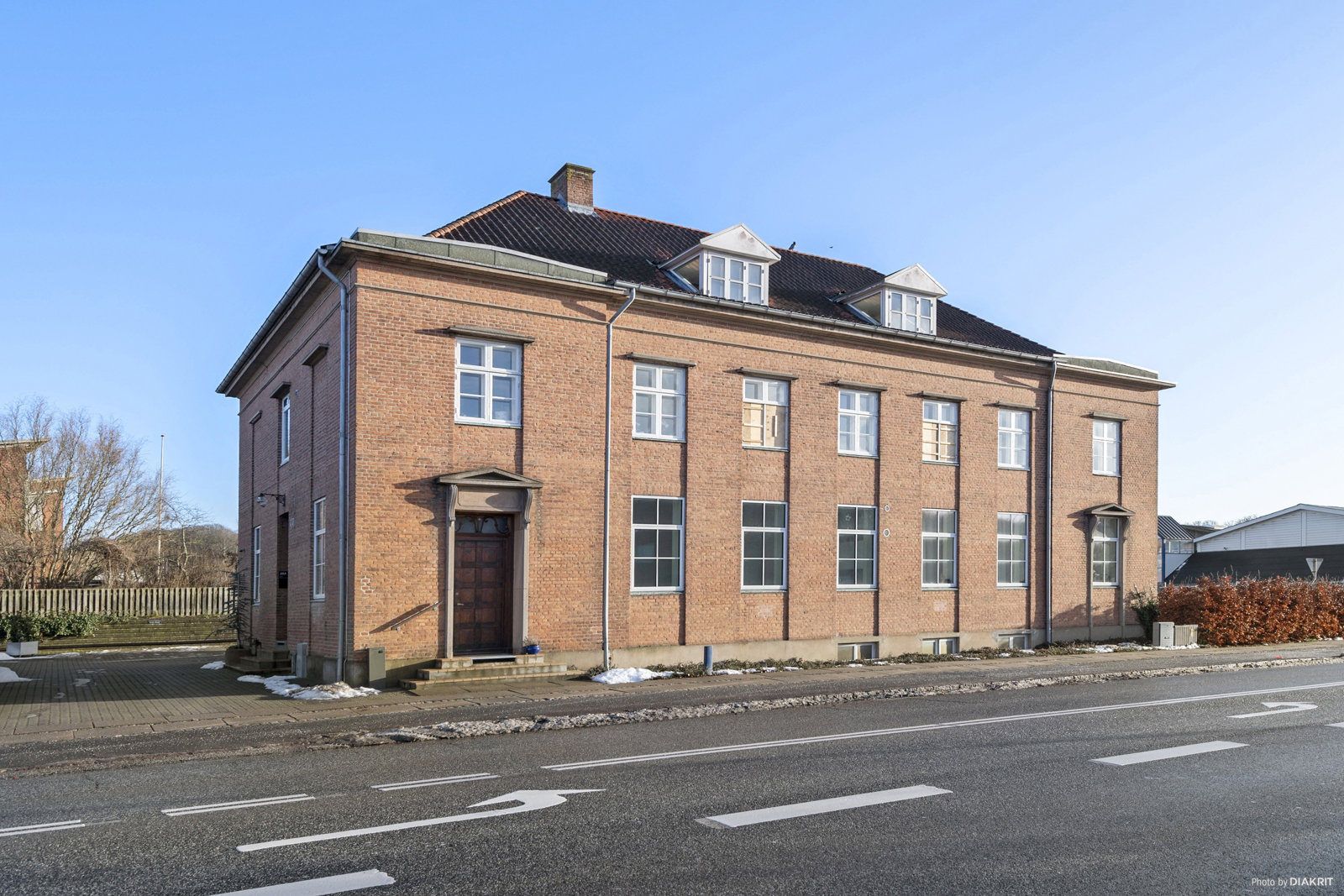 8300 banegardsgade 25a 1