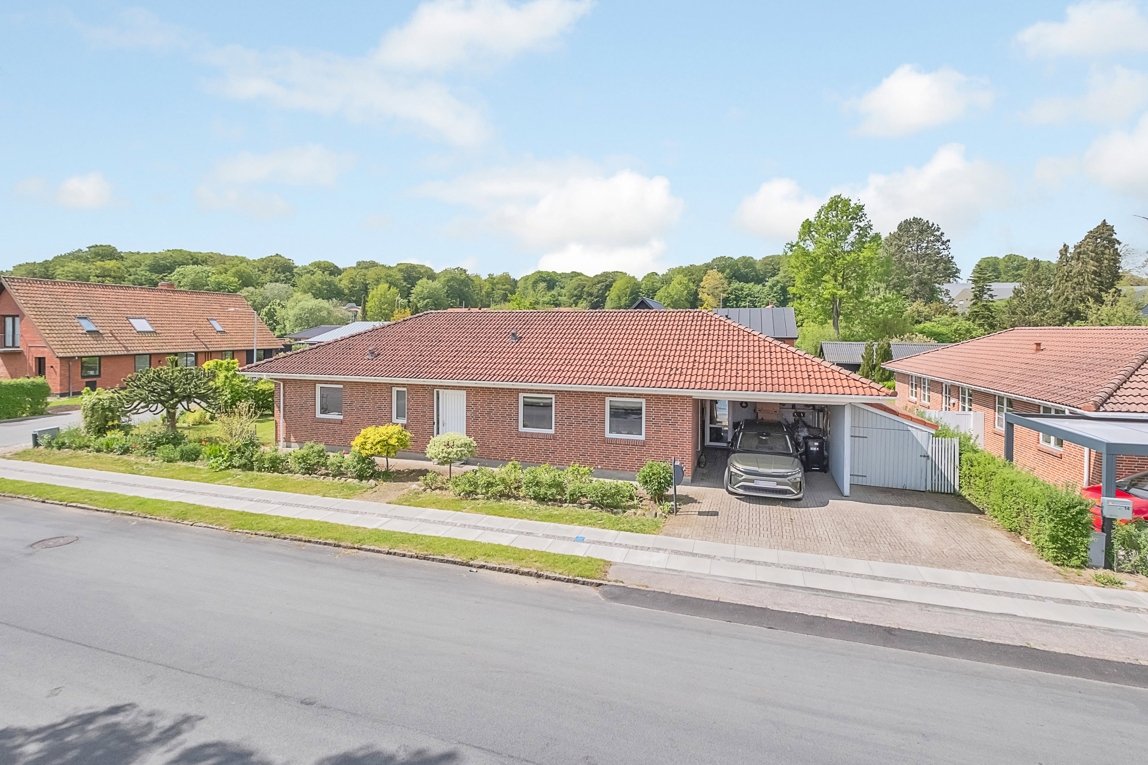 8300 boulevarden 16 1