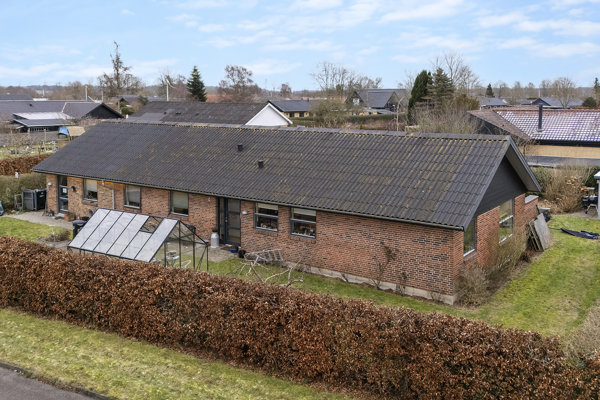 8300 hojvaenget 151 1