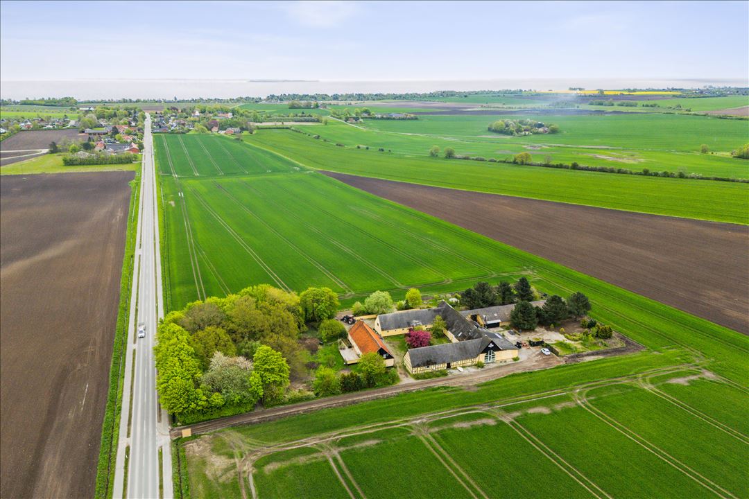 Strandvejen 75, Saksild