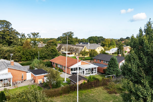 Kirkestien 5, Voldby