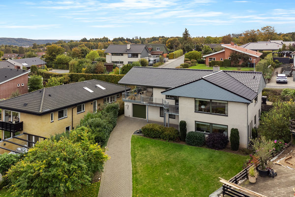 Duborgvej 12, Hvinningdal