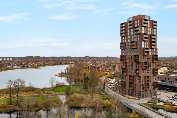 Papirfabrikken 52, 1. 4., Midtbyen