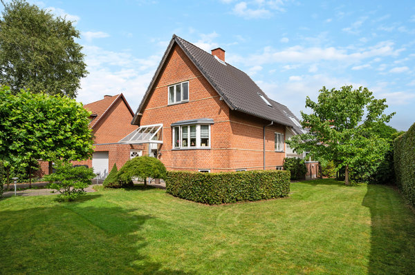 Søholt Allé 9, Søholt