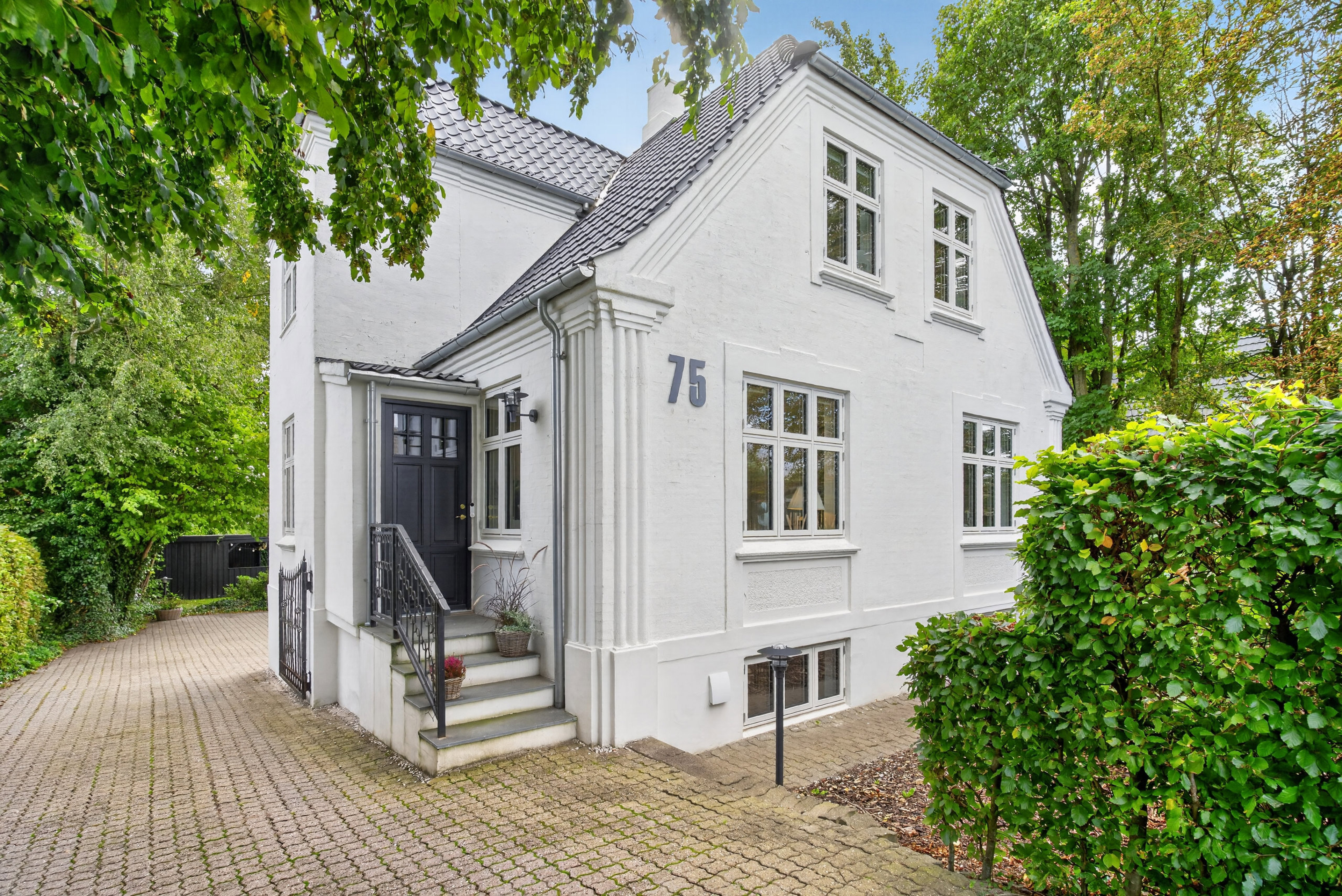 Vejlevej 75 1 8700 vejlevej 75 1