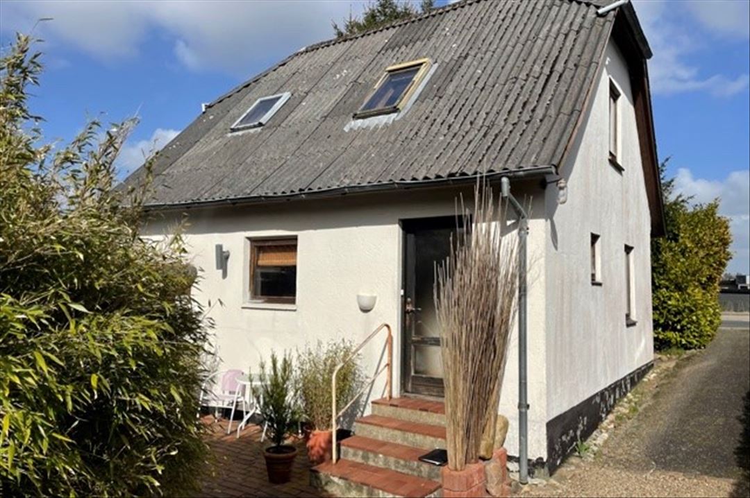 Gl. Århusvej 152 1 8800 gl arhusvej 152 1