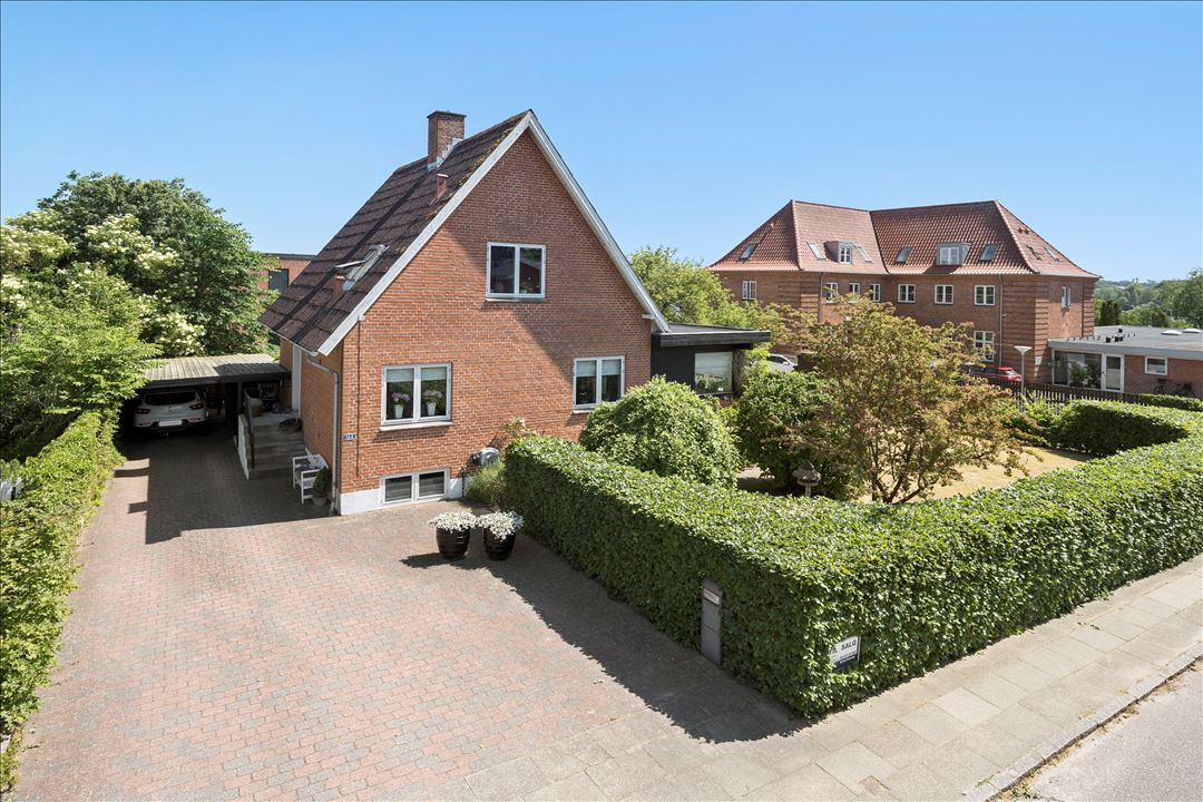 Sct. Laurentii Vej 16K 1 8800 sct laurentii vej 16k 1