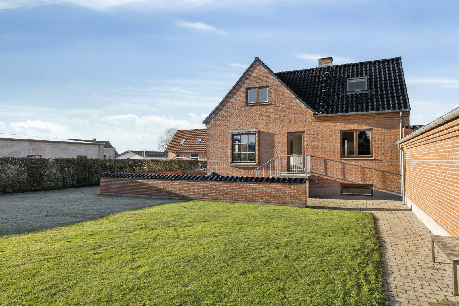 8800 sverrigsvej 30 1