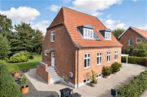 8900 abent hus med tilmelding 5 maj 8 30 16 30 1