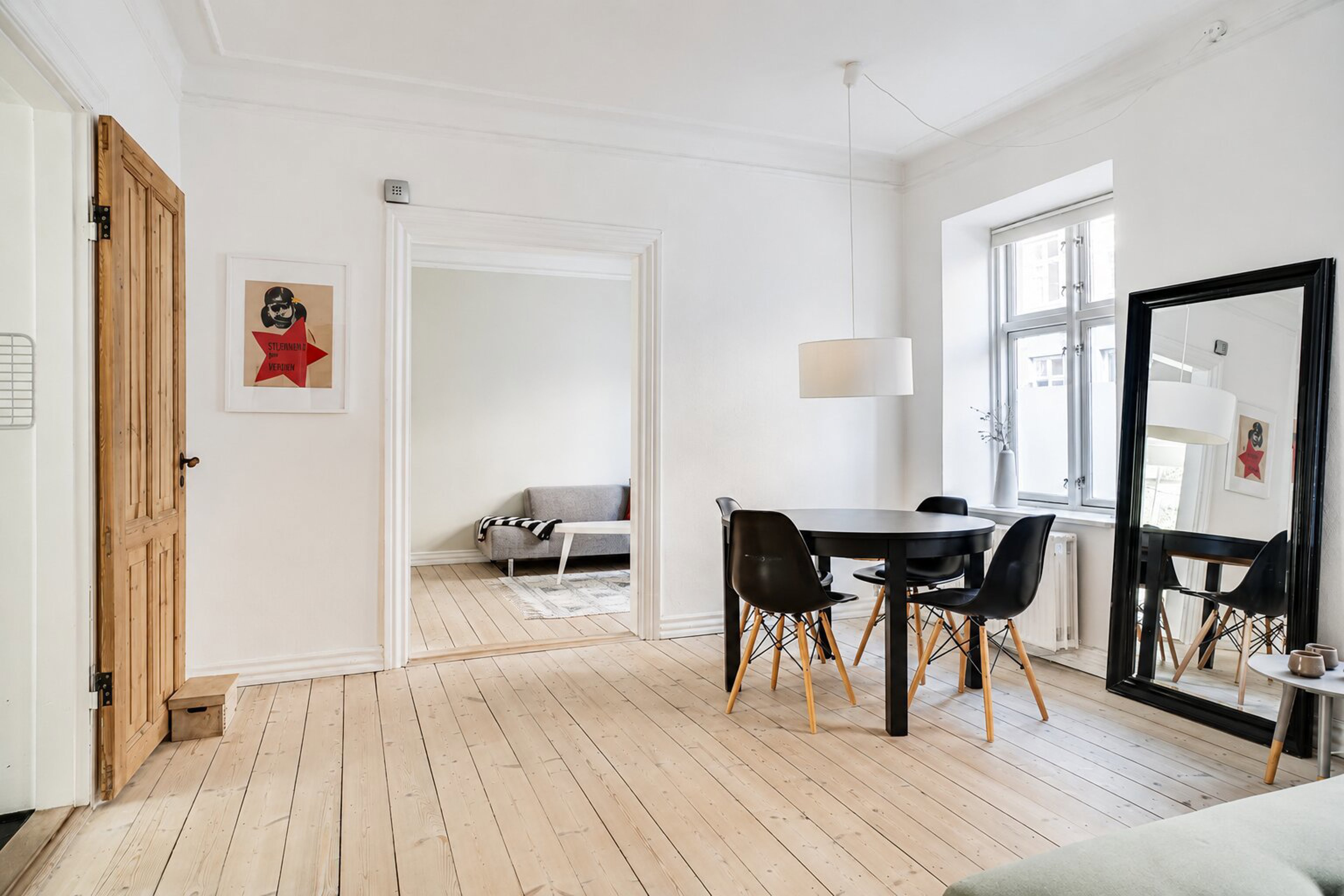 Louisegade 4, st.. th.
