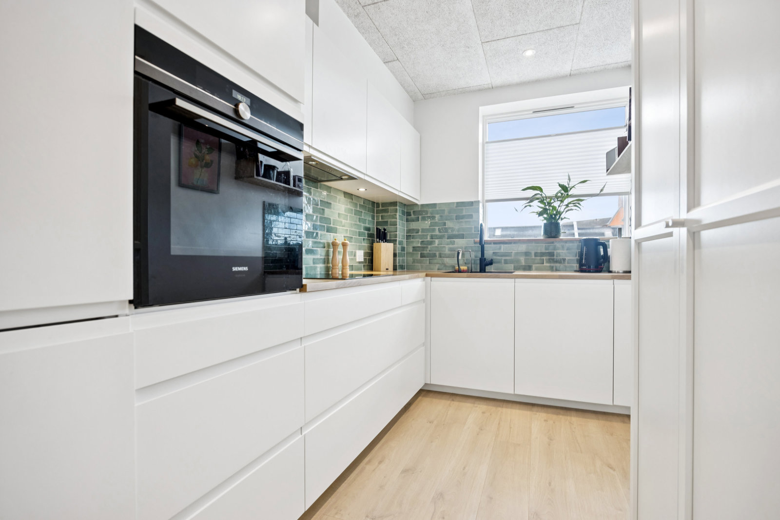 9400 dronningensgade 13 1