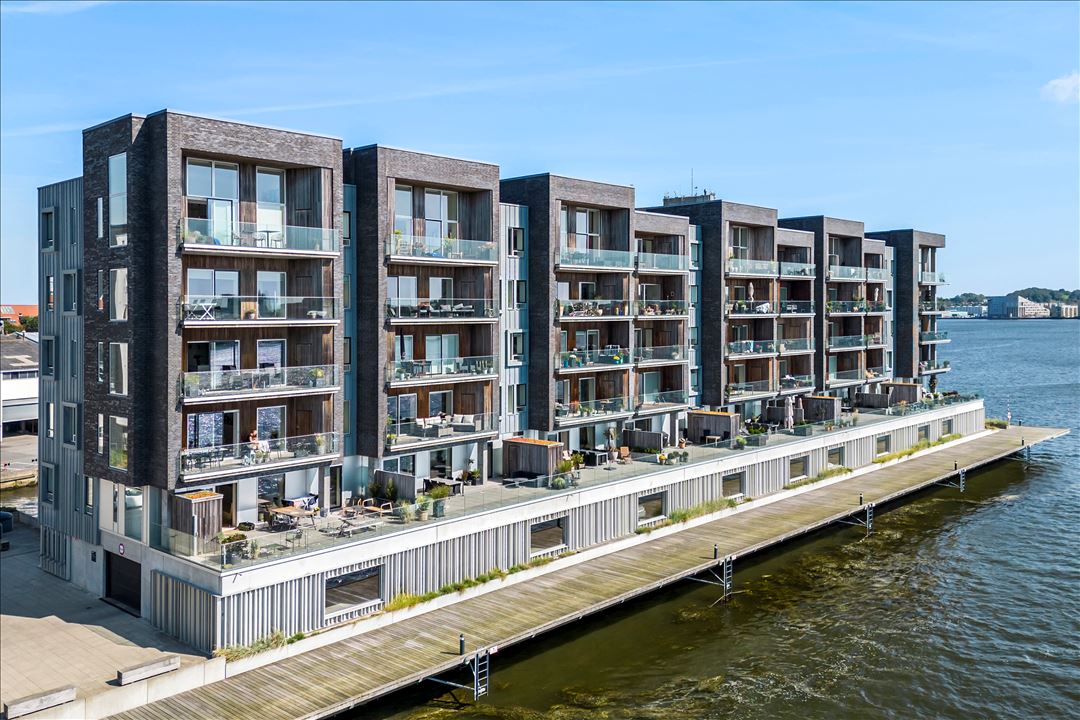 9400 havnegade 27 3 th 1