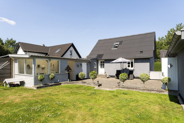 9400 oster strandvej 13 1