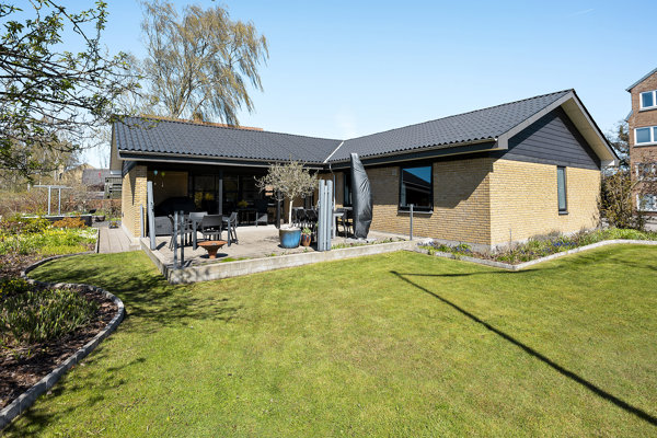 Enghagen 16