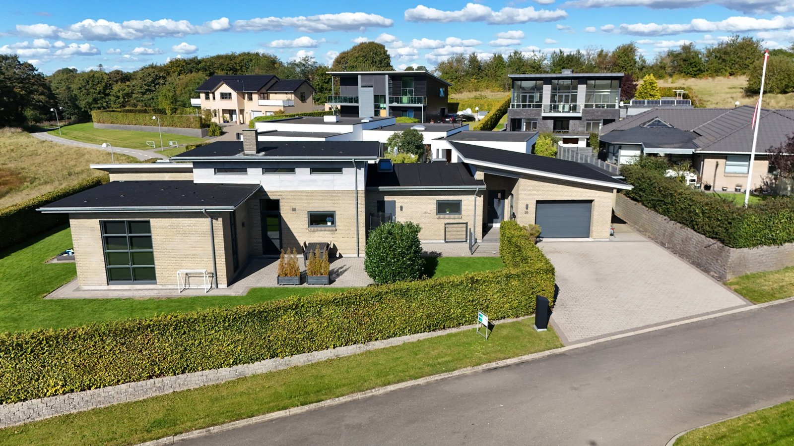 9500 hostrupkrogen 26 1