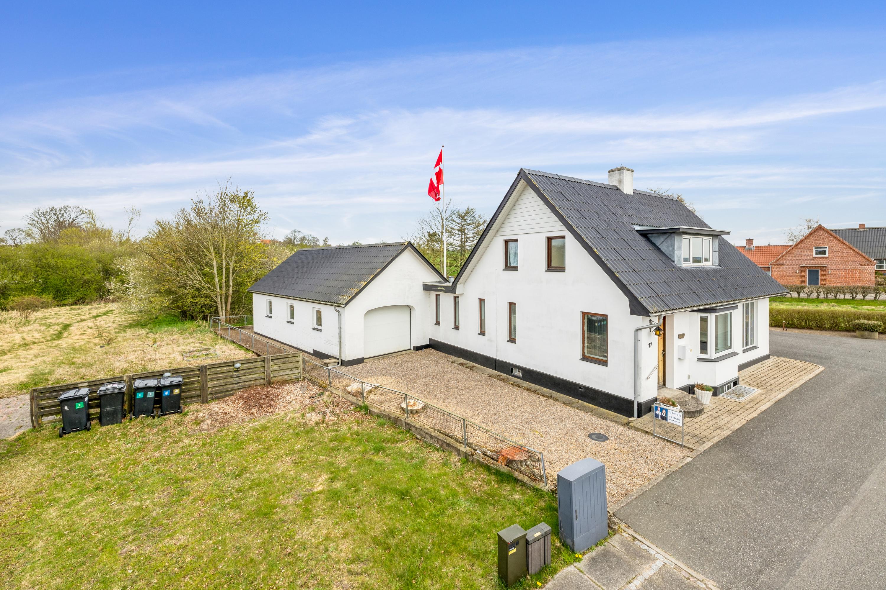 Smedevej 17 1 9600 smedevej 17 1