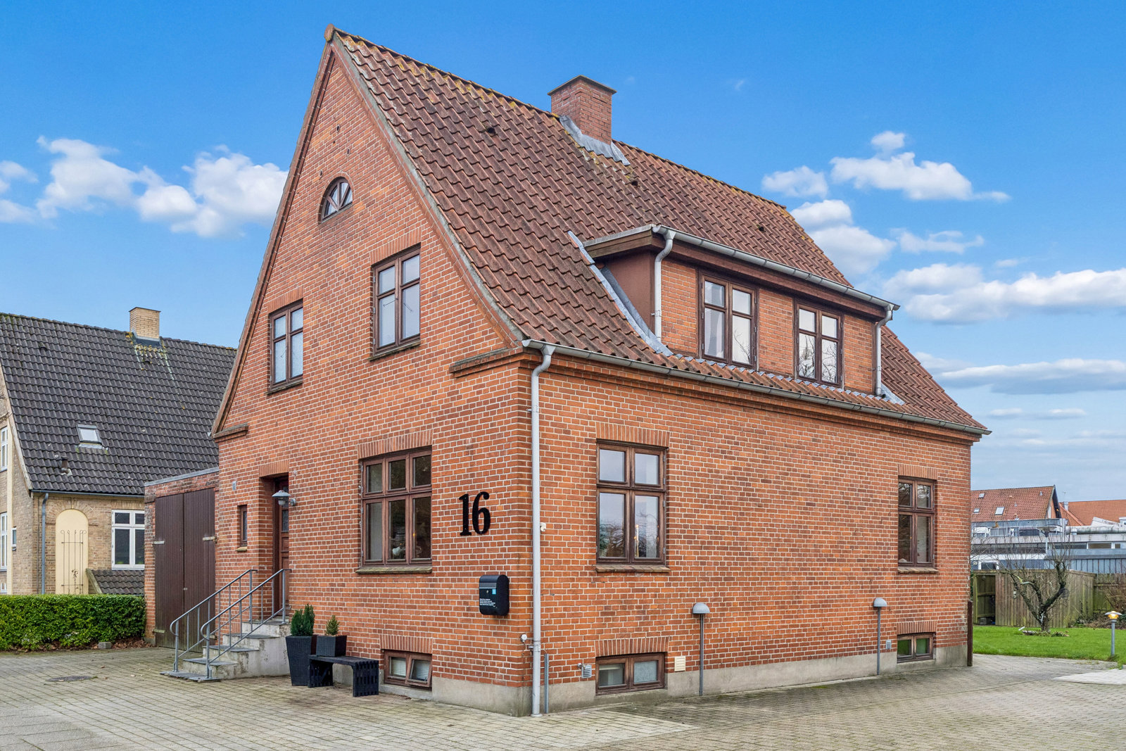 9800 frilandsvej 16 1