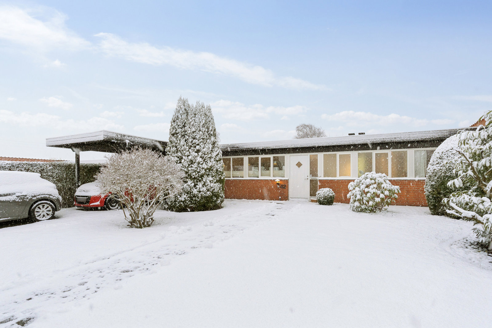 H F Bjørns Vej 42 1 9800 h f bjorns vej 42 1