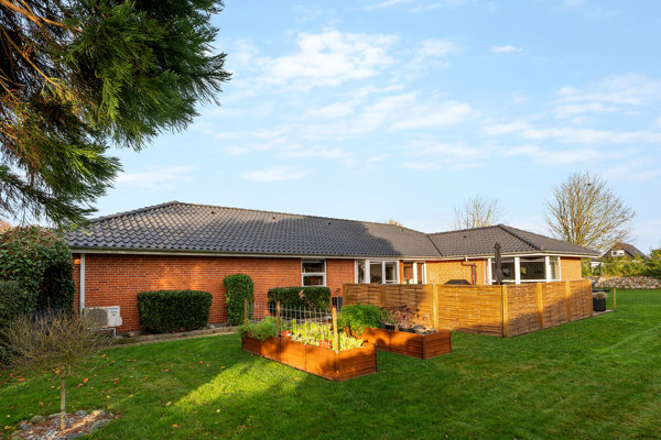 9800 lundholmvej 12 astrup 1