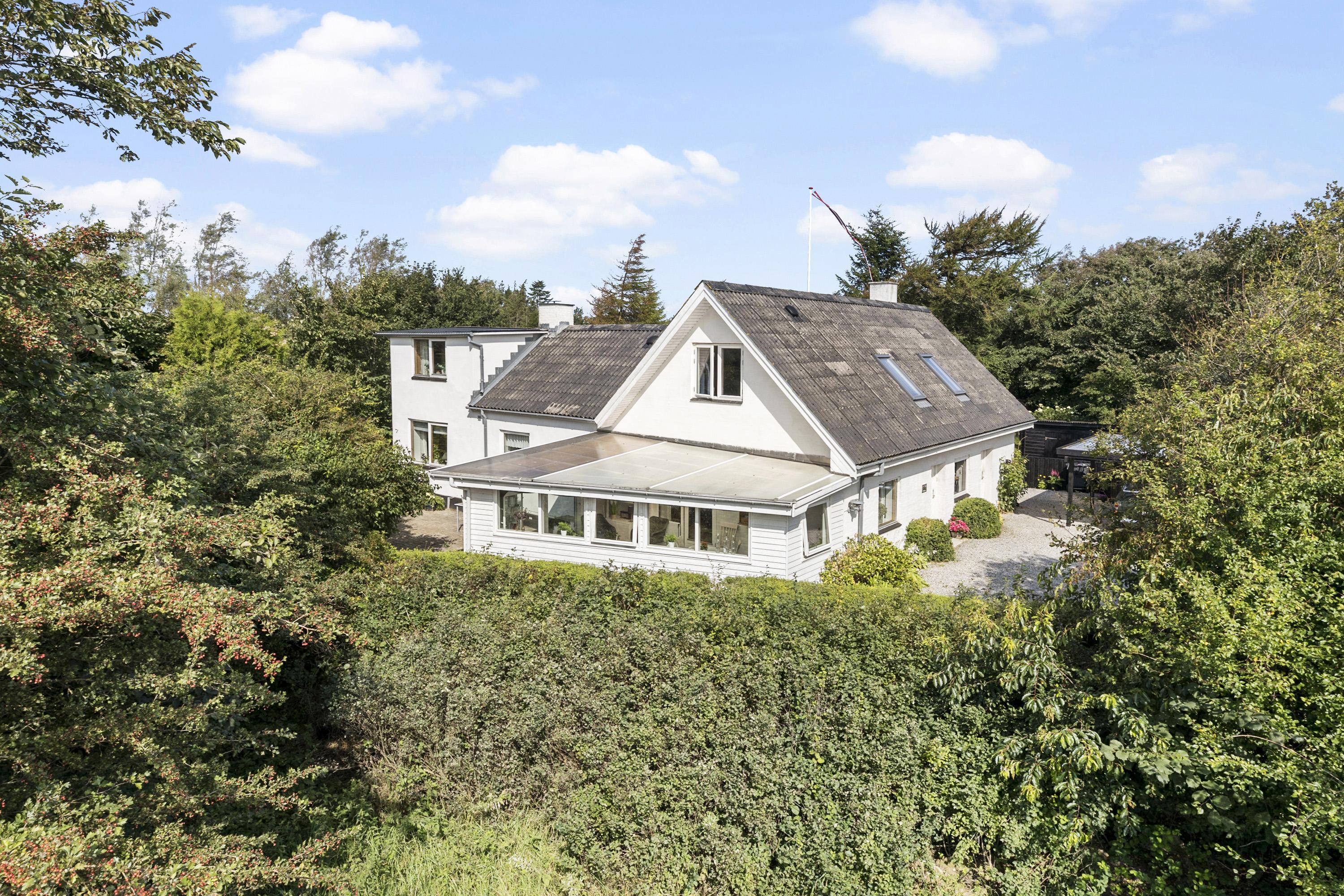 Rævbakkevej 104 1 9800 raevbakkevej 104 1