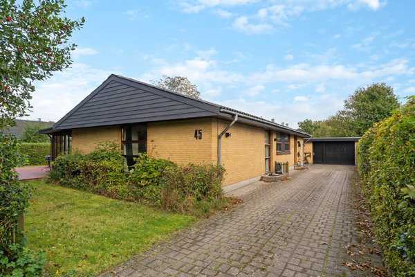 Skovvej 45 1 9800 skovvej 45 1